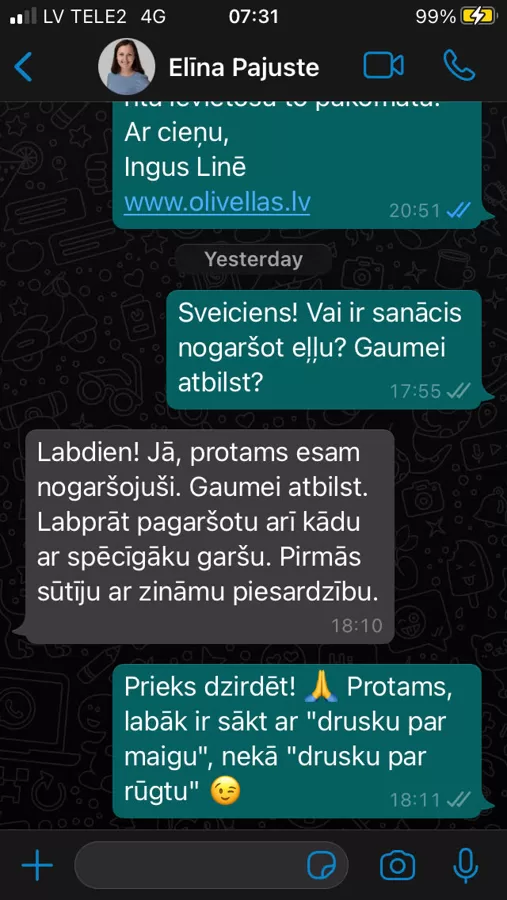 Elīna atzīst, ka Royal eļļa garšo, pamēģinās arī kādu stiprāku.