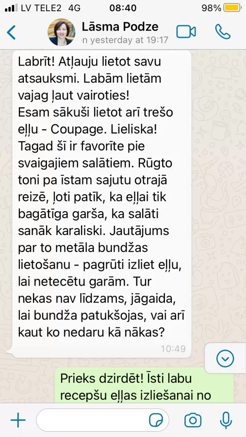 Lāsma prieks par Bio Coupage eļļas garšu, ar kuru salāti izdodoties karaliski.